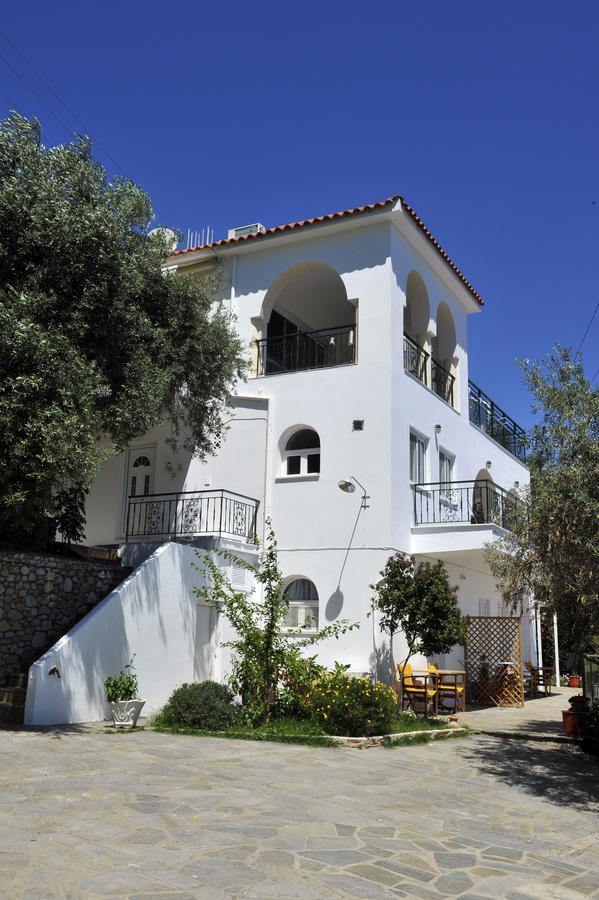 Nina Areti Villa Platanias  Kültér fotó